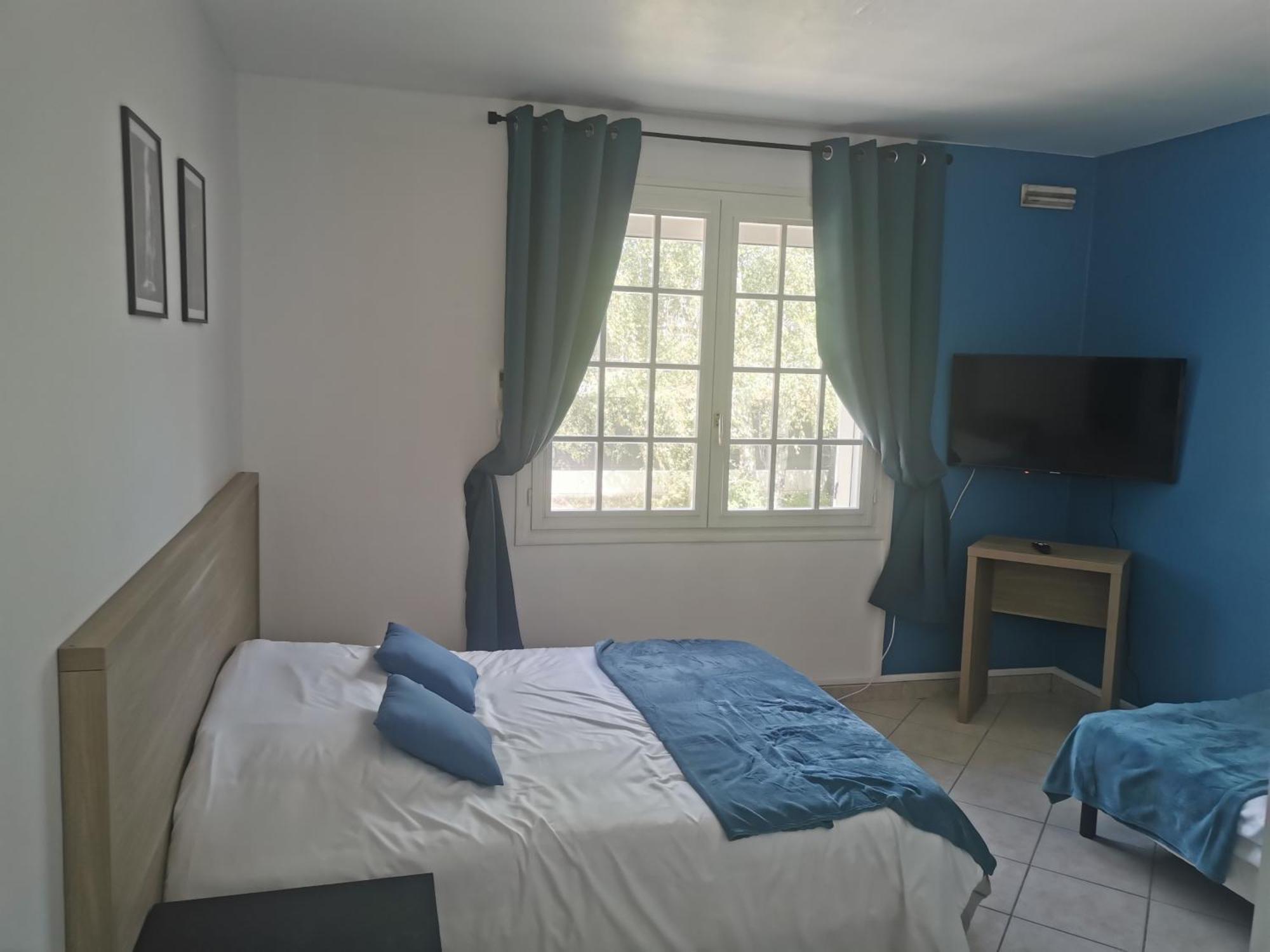 Appartement 5 , Disneyland - Parking Gratuit - Maison Des Platanes Meaux Kültér fotó