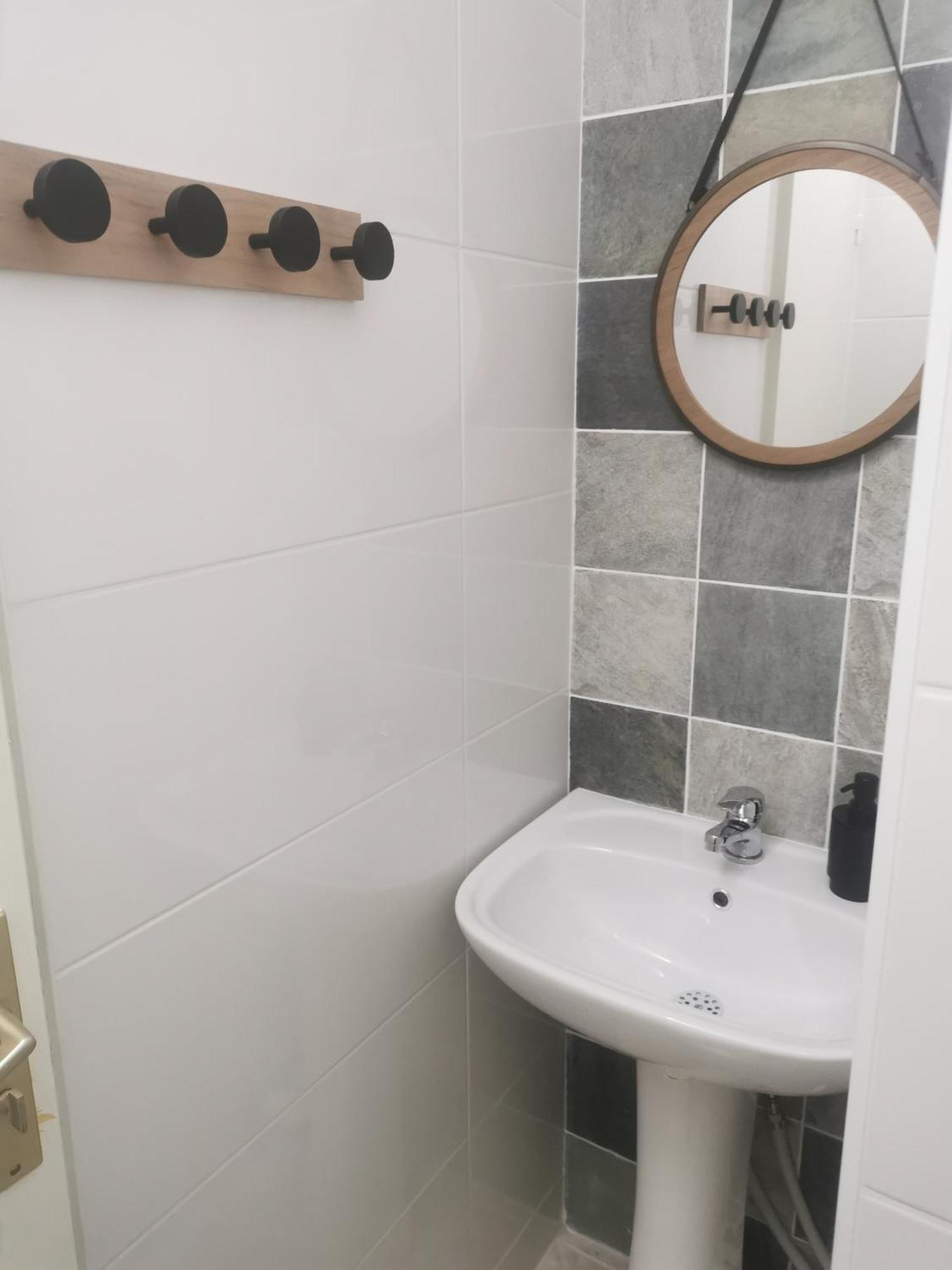 Appartement 5 , Disneyland - Parking Gratuit - Maison Des Platanes Meaux Kültér fotó